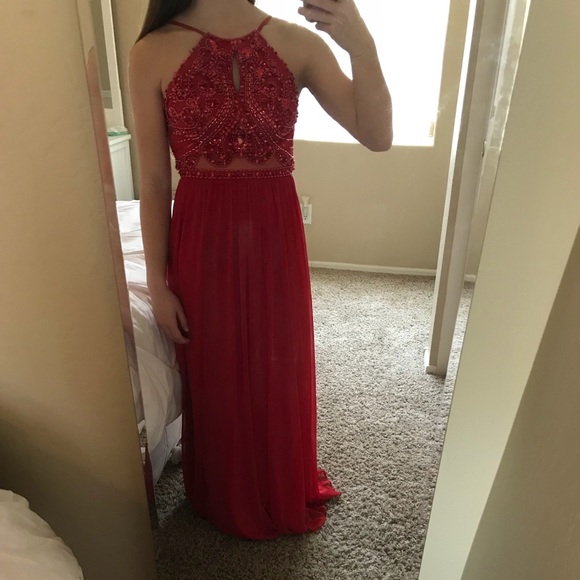 Beautiful Red Flowy Prom Dress - Picture 3 of 5